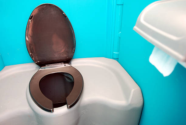 Portable Toilet Options We Offer in Detroit, MI